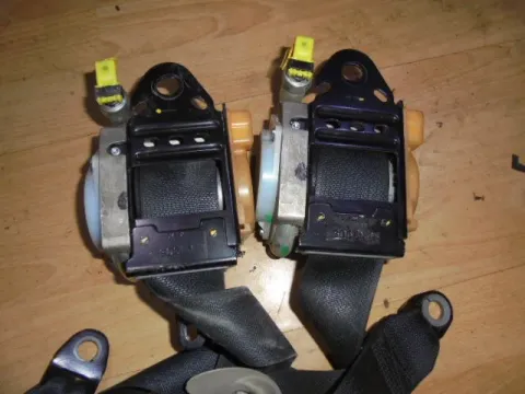 Ζώνη Ασφαλείας Σετ Αριστερή Δεξιά για TOYOTA AVENSIS (2003 - 2006) (T250) Liftback - 5dr , S-Wagon - 5dr , Sedan - 4dr , (2006 - 2008) (T250) Ζώνη Ασφαλείας Σετ Αριστερή Δεξιά για TOYOTA AVENSIS (2003 - 2006) (T250) Liftback - 5dr , S-Wagon - 5dr , Sedan - 4dr , (2006 - 2008) (T250)