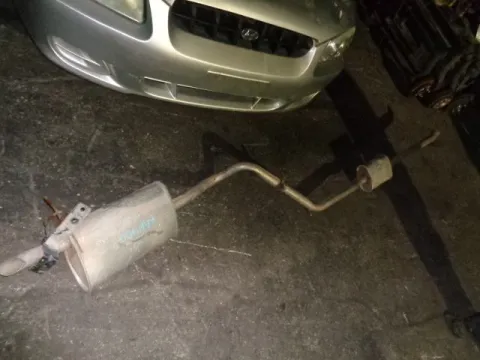 Καζανάκι Εξάτμισης Πίσω για RENAULT KANGOO (1998 - 2003) (KC) *Α* Καζανάκι Εξάτμισης Πίσω για RENAULT KANGOO (1998 - 2003) (KC) *Α*