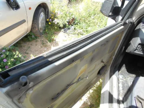Τροπέτο Αμάξι κομπλέ Δεν Έχει Μηχανή Και Σασμάν 165/70/13 * για SKODA FAVORIT (1989 - 1994) (781) Pick-Up *Α* -  Τροπέτο Αμάξι κομπλέ Δεν Έχει Μηχανή Και Σασμάν 165/70/13 * για SKODA FAVORIT (1989 - 1994) (781) Pick-Up *Α* -