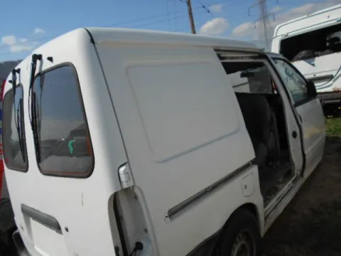 Τροπέτο Αμάξι κομπλέ (ΔΕΝ ΕΧΕΙ ΜΗΧΑΝΗ,ΣΑΣΜΑΝ ΚΑΙ ΚΡΕΜΑΡΓΙΕΡΑ) ( ΕΧΕΙ ΖΑΝΤΟΛΑΣΤΙΧΑ 185/14 * ) για NISSAN VANETTE (1995 - 1996) (C23) , (1997 - 2001) (C23) *ΔΒ* -  Τροπέτο Αμάξι κομπλέ (ΔΕΝ ΕΧΕΙ ΜΗΧΑΝΗ,ΣΑΣΜΑΝ ΚΑΙ ΚΡΕΜΑΡΓΙΕΡΑ) ( ΕΧΕΙ ΖΑΝΤΟΛΑΣΤΙΧΑ 185/14 * ) για NISSAN VANETTE (1995 - 1996) (C23) , (1997 - 2001) (C23) *ΔΒ* -