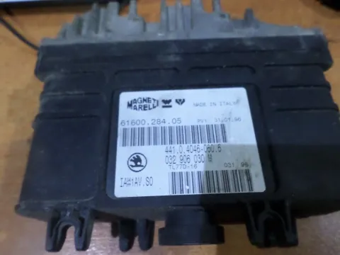 Εγκέφαλος Κινητήρα 032906030 για VW POLO CLASSIC (1996 - 2002) (6KV2) ΤΕΛΑΡΟ 12*253679 Εγκέφαλος Κινητήρα 032906030 για VW POLO CLASSIC (1996 - 2002) (6KV2) ΤΕΛΑΡΟ 12*253679