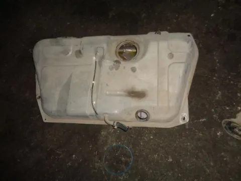 Δεξαμενή Καυσίμου (Ρεζερβουάρ) για FORD ESCORT (1995 - 1998) MK7 *ΔΒ* Δεξαμενή Καυσίμου (Ρεζερβουάρ) για FORD ESCORT (1995 - 1998) MK7 *ΔΒ*