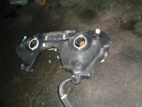 Δεξαμενή Καυσίμου (Ρεζερβουάρ) για BMW 3 Series (1999 - 2003) (E46) (1998 - 2002) Sedan - 4dr  *ΔΒ* Δεξαμενή Καυσίμου (Ρεζερβουάρ) για BMW 3 Series (1999 - 2003) (E46) (1998 - 2002) Sedan - 4dr  *ΔΒ*