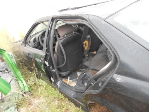 Τροπέτο Αμάξι κομπλέ Χωρίς Μηχανή Χωρίς Σασμάν, Άξονας Με Ταμπούρα & ABS για BMW 3 Series (1990 - 1995) (E36) (E36) Sedan - 4dr , (1995 - 2000) (E36 F-L) **Α** - 