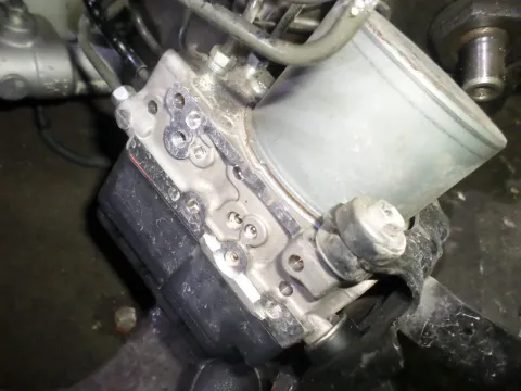 Μονάδα ABS 4454042170 για TOYOTA RAV-4 (2011 - 2013) ( ) 2000 (3ZR-FAE) petrol 158 (ZSA3_) FWD Μονάδα ABS 4454042170 για TOYOTA RAV-4 (2011 - 2013) ( ) 2000 (3ZR-FAE) petrol 158 (ZSA3_) FWD