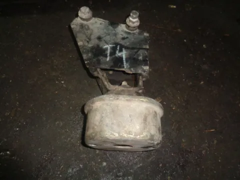 Βάση Μηχανής Δεξιά για VW TRANSPORTER (1991 - 1996) (70X) (T4) , (1997 - 2003) (70X) (T4) Βάση Μηχανής Δεξιά για VW TRANSPORTER (1991 - 1996) (70X) (T4) , (1997 - 2003) (70X) (T4)