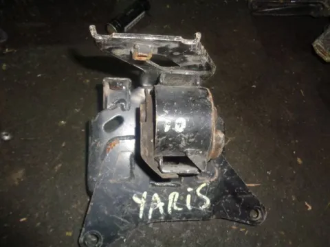 Βάση Σασμάν Αριστερή για TOYOTA YARIS (2009 - 2012) (XP90) Hatchback - 3dr , Hatchback - 5dr Βάση Σασμάν Αριστερή για TOYOTA YARIS (2009 - 2012) (XP90) Hatchback - 3dr , Hatchback - 5dr