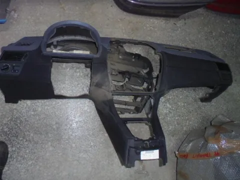 Ταμπλό για BMW X3 (2004 - 2007) (E83) , (2007 - 2011) (E83 F-L) *Γ* Ταμπλό για BMW X3 (2004 - 2007) (E83) , (2007 - 2011) (E83 F-L) *Γ*