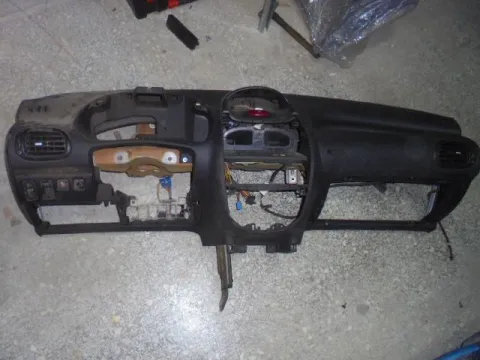 Ταμπλό ΜΕ ΣΥΝΟΔΗΓΟΥ ΑΕΡΟΣΑΚΟ για PEUGEOT 206 (1998 - 2002) (2A) (2C) (T3E) , (2002 - 2009) *Γ* Ταμπλό ΜΕ ΣΥΝΟΔΗΓΟΥ ΑΕΡΟΣΑΚΟ για PEUGEOT 206 (1998 - 2002) (2A) (2C) (T3E) , (2002 - 2009) *Γ*