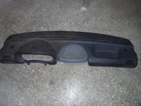 Ταμπλό για RENAULT CLIO (1996 - 1998) (B57) (C57) *Γ* Ταμπλό για RENAULT CLIO (1996 - 1998) (B57) (C57) *Γ*