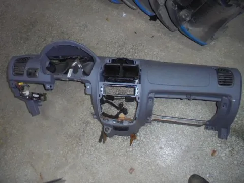 Ταμπλό ΜΕ ΑΕΡΟΣΑΚΟ ΣΥΝΟΔΗΓΟΥ για HYUNDAI ACCENT (1999 - 2002) (CG) (LC) *Γ* Ταμπλό ΜΕ ΑΕΡΟΣΑΚΟ ΣΥΝΟΔΗΓΟΥ για HYUNDAI ACCENT (1999 - 2002) (CG) (LC) *Γ*