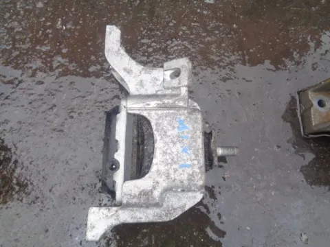 Βάση Μηχανής Δεξιά για MINI MINI COOPER (2007 - 2012)