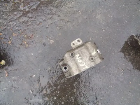 Βάση Μηχανής Δεξιά για SEAT LEON (1999 - 2005) (1MZ) Βάση Μηχανής Δεξιά για SEAT LEON (1999 - 2005) (1MZ)