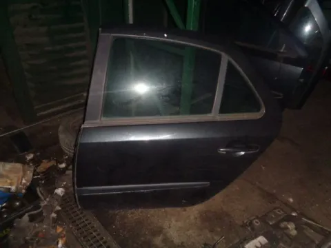 Πόρτα Πίσω Αριστερή  για RENAULT LAGUNA (2001 - 2005) (BG) (KG) (BG) Liftback - 5dr , (2005 - 2007) *Γ* Πόρτα Πίσω Αριστερή  για RENAULT LAGUNA (2001 - 2005) (BG) (KG) (BG) Liftback - 5dr , (2005 - 2007) *Γ*