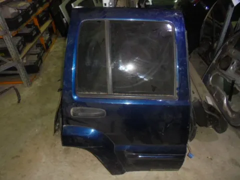 Πόρτα Πίσω Δεξιά για JEEP CHEROKEE (2002 -2005) (KJ) *Γ* Πόρτα Πίσω Δεξιά για JEEP CHEROKEE (2002 -2005) (KJ) *Γ*