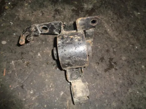 Βάση Σασμάν Αριστερή για MAZDA 323F (1998 - 2000) (BJ) , (2001 - 2003) (BJ) Βάση Σασμάν Αριστερή για MAZDA 323F (1998 - 2000) (BJ) , (2001 - 2003) (BJ)