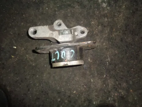 Βάση Σασμάν Αριστερή για MITSUBISHI COLT (2005 - 2008 ) (CZ) Βάση Σασμάν Αριστερή για MITSUBISHI COLT (2005 - 2008 ) (CZ)