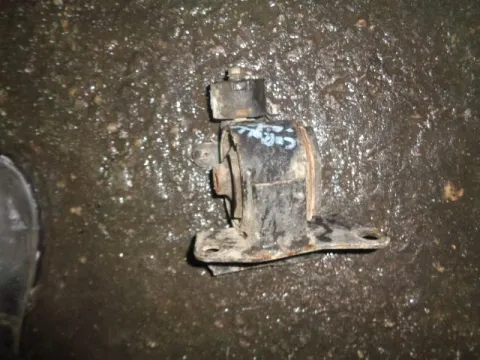 Βάση Σασμάν Αριστερή για TOYOTA COROLLA (2004 - 2007) (E120) Βάση Σασμάν Αριστερή για TOYOTA COROLLA (2004 - 2007) (E120)