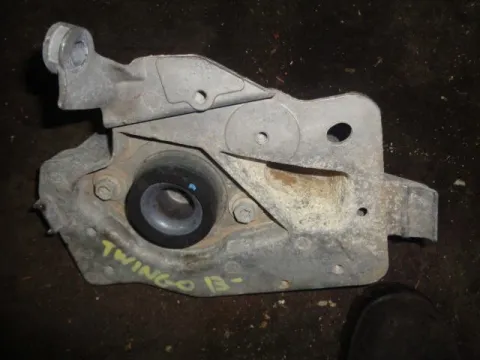 Βάση Κιβωτίου (Σασμάν) Αριστερή για VW TIGUAN (2008 - 2012) (5N) Βάση Κιβωτίου (Σασμάν) Αριστερή για VW TIGUAN (2008 - 2012) (5N)