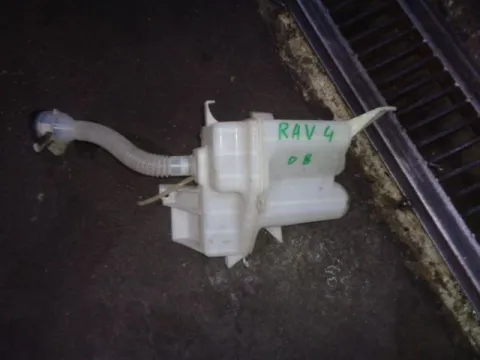 Δοχείο Υαλοκαθαριστήρων Με Μοτέρ για TOYOTA RAV-4 (2006 - 2009) (XA30) , (2009 - 2011) (XA30) Δοχείο Υαλοκαθαριστήρων Με Μοτέρ για TOYOTA RAV-4 (2006 - 2009) (XA30) , (2009 - 2011) (XA30)