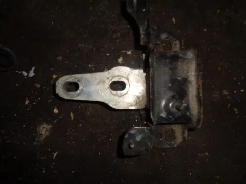 Βάση Κιβωτίου (Σασμάν) Αριστερή για FORD FIESTA (2008 - 2012) Mk6 (JA8) Βάση Κιβωτίου (Σασμάν) Αριστερή για FORD FIESTA (2008 - 2012) Mk6 (JA8)