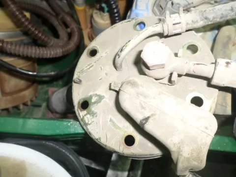 Αντλία Καυσίμου (Τρόμπα Βενζίνης) για HONDA CIVIC (1990 -1992) (EC - D - E - F) Αντλία Καυσίμου (Τρόμπα Βενζίνης) για HONDA CIVIC (1990 -1992) (EC - D - E - F)