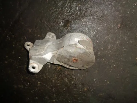 Βάση Μηχανής Δεξιά για DAIHATSU CUORE (1998 - 2003) VI Βάση Μηχανής Δεξιά για DAIHATSU CUORE (1998 - 2003) VI