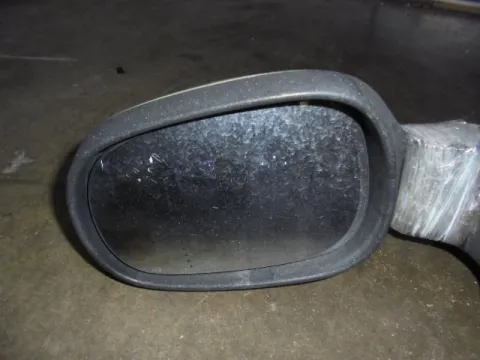 Κρύσταλλο Καθρέπτη Αριστερό για RENAULT CLIO (2001 - 2005) (BB_) (CB_) Κρύσταλλο Καθρέπτη Αριστερό για RENAULT CLIO (2001 - 2005) (BB_) (CB_)