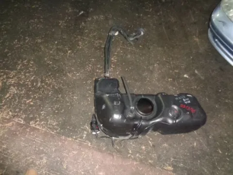 Δεξαμενή Καυσίμου (Ρεζερβουάρ) για CHEVROLET - DAEWOO MATIZ (1998 - 2001) (M100)  *ΔΒ* Δεξαμενή Καυσίμου (Ρεζερβουάρ) για CHEVROLET - DAEWOO MATIZ (1998 - 2001) (M100)  *ΔΒ*
