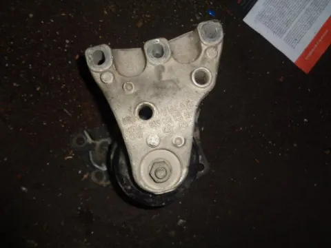 Βάση Μηχανής Δεξιά για SEAT IBIZA (2002 - 2006) (6LZ) Βάση Μηχανής Δεξιά για SEAT IBIZA (2002 - 2006) (6LZ)