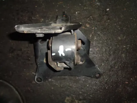 Βάση Κιβωτίου Ταχυτήτων Αριστερή για TOYOTA YARIS (2012 - 2014) ( ) Βάση Κιβωτίου Ταχυτήτων Αριστερή για TOYOTA YARIS (2012 - 2014) ( )