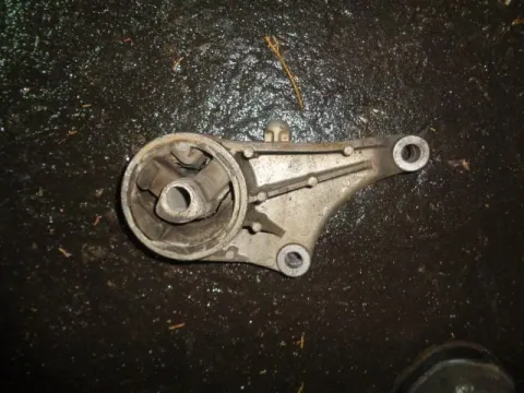 Βάση Κιβωτίου Ταχυτήτων Μεσαίο για OPEL ASTRA (1998 - 2004) G Βάση Κιβωτίου Ταχυτήτων Μεσαίο για OPEL ASTRA (1998 - 2004) G