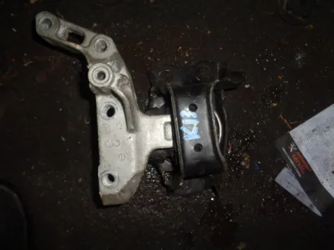 Βάση Μηχανής Δεξιά για NISSAN MICRA (2011 - 2013) (K13) Βάση Μηχανής Δεξιά για NISSAN MICRA (2011 - 2013) (K13)