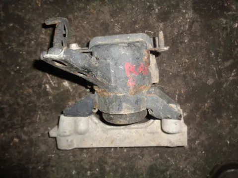 Βάση Μηχανής Δεξιά για TOYOTA RAV-4 (2006 - 2009) (XA30) Βάση Μηχανής Δεξιά για TOYOTA RAV-4 (2006 - 2009) (XA30)