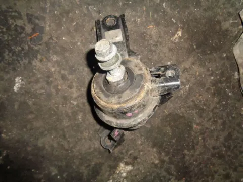 Βάση Μηχανής Δεξιά για TOYOTA AVENSIS (1997 - 2000) (T220) , (2000 - 2003) (T220) Βάση Μηχανής Δεξιά για TOYOTA AVENSIS (1997 - 2000) (T220) , (2000 - 2003) (T220)