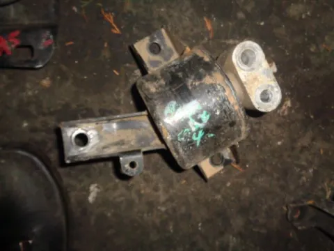 Βάση Μηχανής Δεξιά για CHEVROLET - DAEWOO AVEO (2007 - 2011) (T250) , (2008 - 2011) (T250) Βάση Μηχανής Δεξιά για CHEVROLET - DAEWOO AVEO (2007 - 2011) (T250) , (2008 - 2011) (T250)