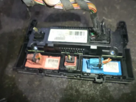 Ασφαλειοθήκη Μηχανής F02362068 για PEUGEOT 407 (2004 - 2008) (6D_) 2000 (RHR) Diesel 136 HDi Ασφαλειοθήκη Μηχανής F02362068 για PEUGEOT 407 (2004 - 2008) (6D_) 2000 (RHR) Diesel 136 HDi