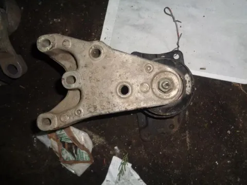 Βάση Μηχανής Δεξιά για SEAT IBIZA (1999 - 2002) (6K) Βάση Μηχανής Δεξιά για SEAT IBIZA (1999 - 2002) (6K)