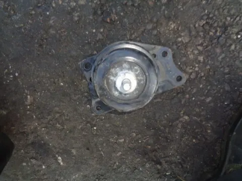 Βάση Μηχανής Δεξιά για SEAT IBIZA (2002 - 2006) (6LZ) Βάση Μηχανής Δεξιά για SEAT IBIZA (2002 - 2006) (6LZ)