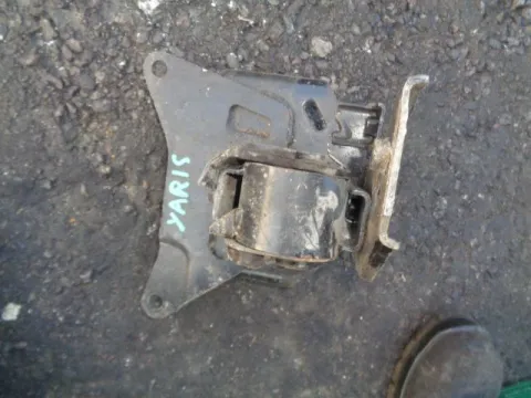 Βάση Κιβωτίου Ταχυτήτων Αριστερή για TOYOTA YARIS (2012 - 2014) ( ) Βάση Κιβωτίου Ταχυτήτων Αριστερή για TOYOTA YARIS (2012 - 2014) ( )