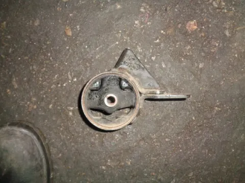 Βάση Μηχανής Δεξιά για NISSAN SUNNY (1991 - 1995) (N14) Βάση Μηχανής Δεξιά για NISSAN SUNNY (1991 - 1995) (N14)
