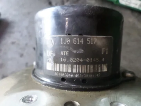 Μονάδα ABS 1j0614517 για VW NEW BETTLE (1998 - 2005) (9C1) -  Μονάδα ABS 1j0614517 για VW NEW BETTLE (1998 - 2005) (9C1) -