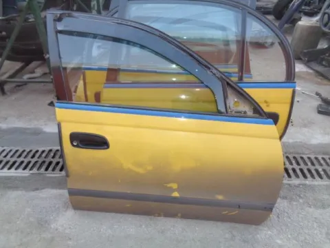 Πόρτα Εμπρός Δεξιά για TOYOTA CARINA (1992 - 1995) E (T190) , (1996 - 1997) E (T190) *Α* Πόρτα Εμπρός Δεξιά για TOYOTA CARINA (1992 - 1995) E (T190) , (1996 - 1997) E (T190) *Α*