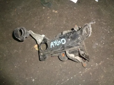 Βάση Κιβωτίου Ταχυτήτων Αριστερή για TOYOTA AYGO (2005 - 2009) (B10) , (2009 - 2012) (B10) Βάση Κιβωτίου Ταχυτήτων Αριστερή για TOYOTA AYGO (2005 - 2009) (B10) , (2009 - 2012) (B10)