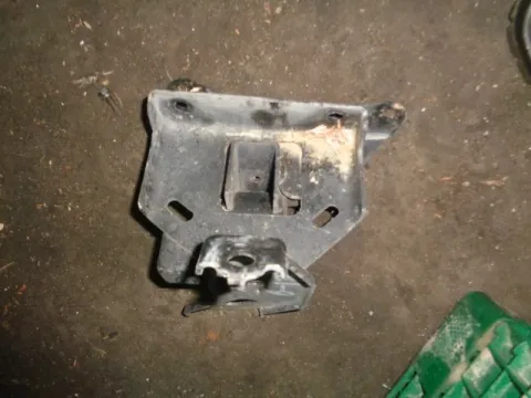 Βάση Κιβωτίου Ταχυτήτων Αριστερή για TOYOTA YARIS (2012 - 2014) ( ) Βάση Κιβωτίου Ταχυτήτων Αριστερή για TOYOTA YARIS (2012 - 2014) ( )