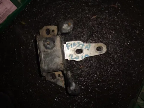 Βάση Κιβωτίου Ταχυτήτων Αριστερή για FORD FIESTA (2008 - 2012) Mk6 (JA8) Βάση Κιβωτίου Ταχυτήτων Αριστερή για FORD FIESTA (2008 - 2012) Mk6 (JA8)