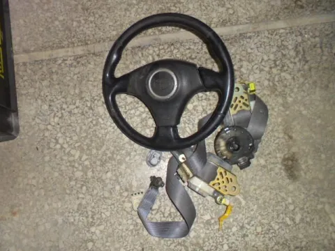 Σετ Αερόσακων Εμπρός (Με Αερόσακο Συνοδηγού στο Ταμπλό) για TOYOTA RAV-4 (2000 - 2004)  (XA20)  *Γ* - 