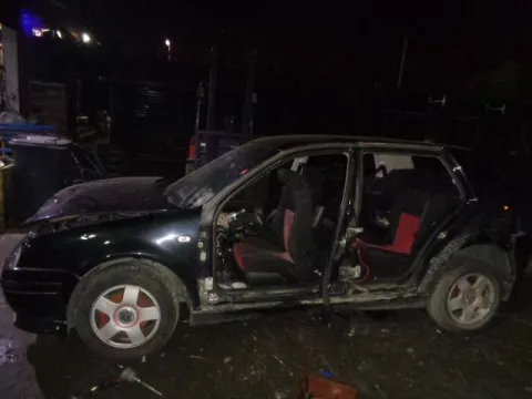 Τροπέτο Αμάξι κομπλέ Με Μηχανή Και Σασμάν AGZ για VW GOLF (1998 - 2004) Mk4 (1J1) Ηatchback - 5dr 2300 (AGZ) Petrol 150 V5 *ΔΒ* - 