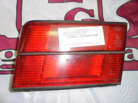 Φανάρι Πίσω Δεξί Καπού για BMW 5 Series (1988 - 1995) (E34) (E34) Sedan - 4dr Φανάρι Πίσω Δεξί Καπού για BMW 5 Series (1988 - 1995) (E34) (E34) Sedan - 4dr
