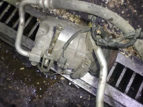 Συμπιεστής A-C (Κομπρέσορας) για NISSAN PRIMERA (1996 - 1999) (P11) Συμπιεστής A-C (Κομπρέσορας) για NISSAN PRIMERA (1996 - 1999) (P11)